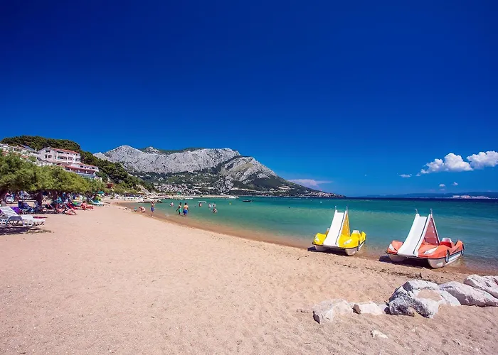 Bane, 70m From The Sea, 8 Pax * オミシュ